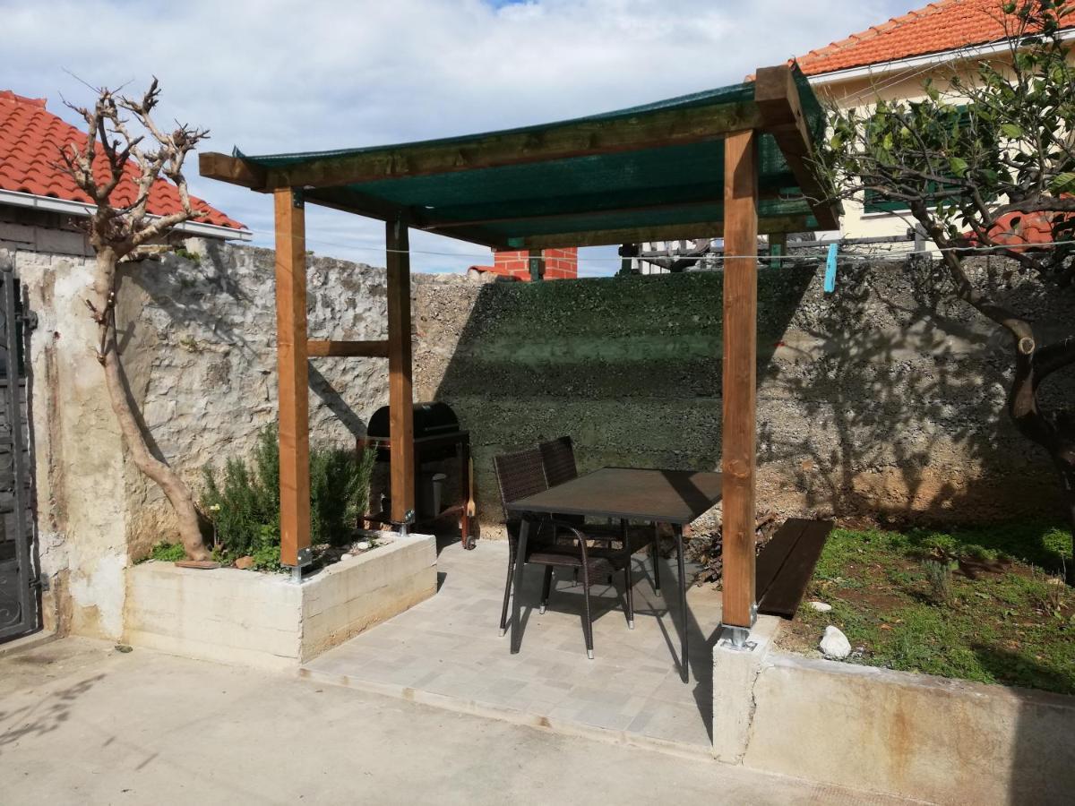 Apartman Postira Rot Exterior foto