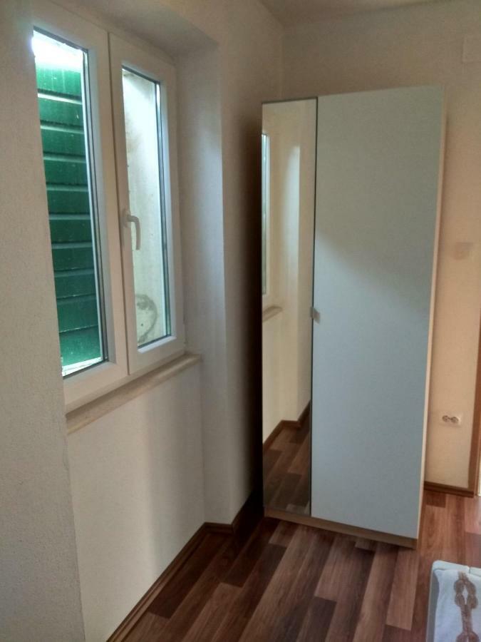 Apartman Postira Rot Exterior foto